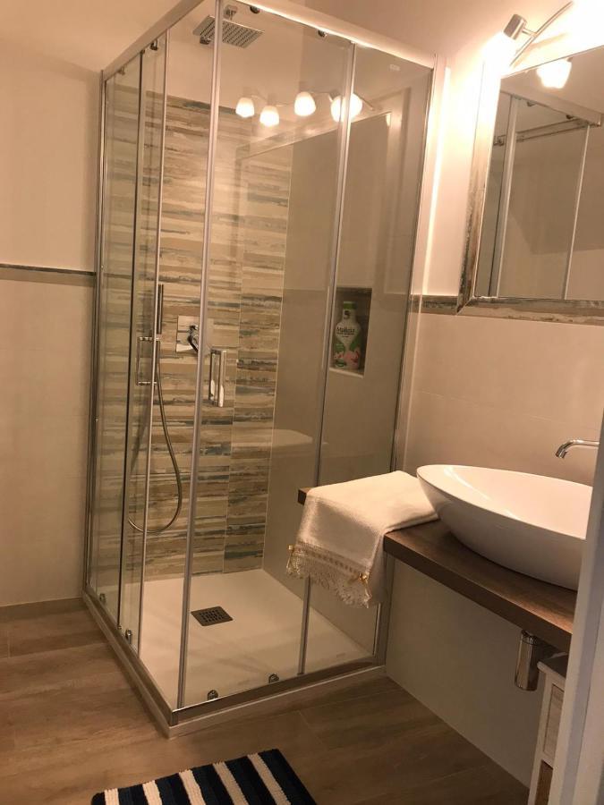 Casa Vacanza Cundari 카스텔몰라 외부 사진