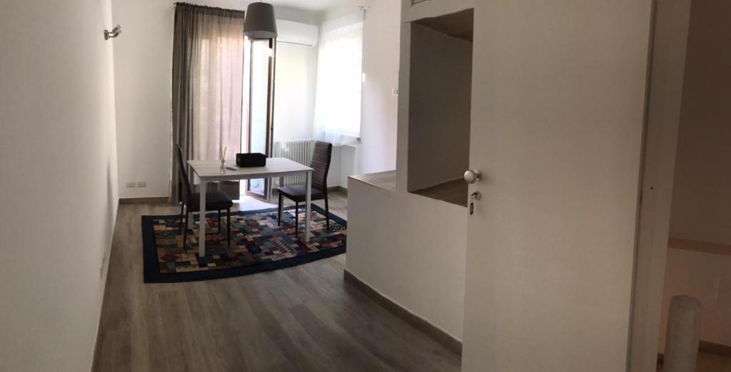 Casa Vacanza Cundari 카스텔몰라 외부 사진