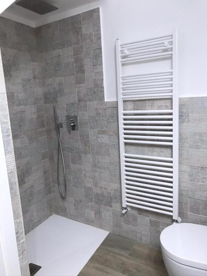 Casa Vacanza Cundari 카스텔몰라 외부 사진