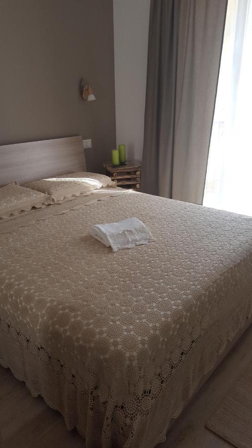 Casa Vacanza Cundari 카스텔몰라 외부 사진