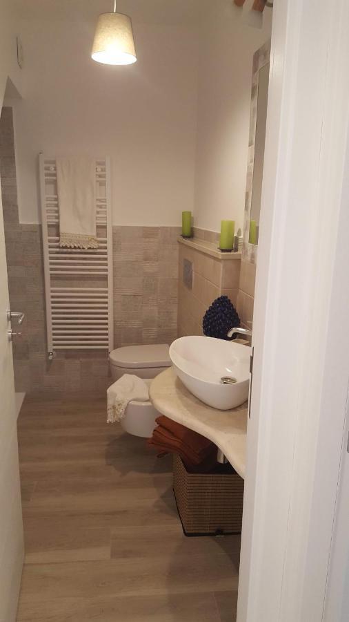Casa Vacanza Cundari 카스텔몰라 외부 사진